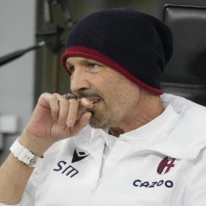 米哈成意甲下课首人 顽强斗士在博洛尼亚写下故事