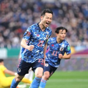 V站体育比分-【世预赛】日本队2球被吹1比1越南 国足锁定小组第5